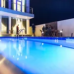 Sunrise Villas